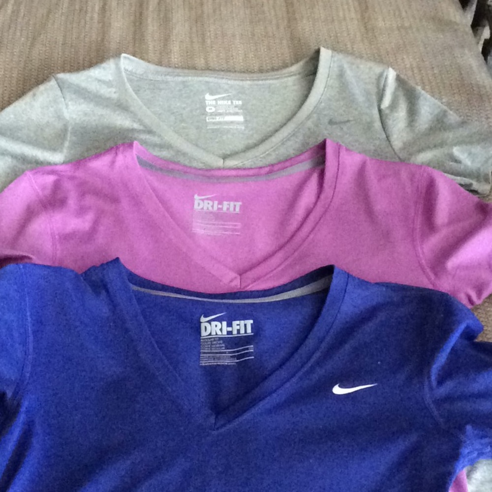 Dri fit v neck Nike shirts
